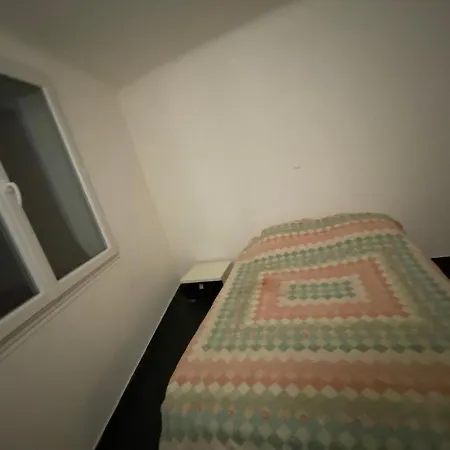 Daire Bel Appartement, Centre Culturel